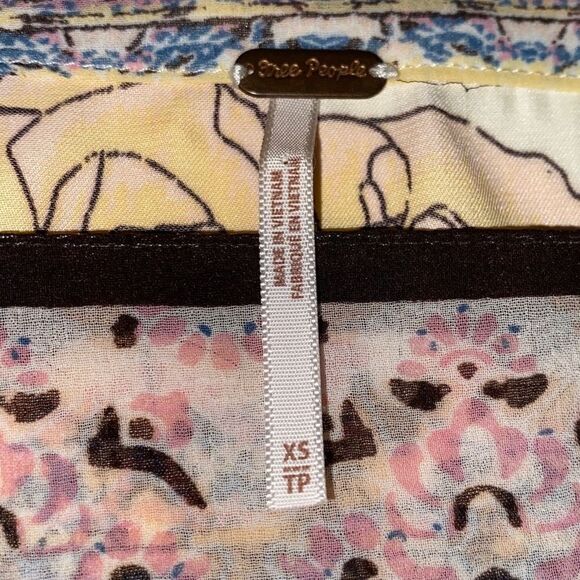 Free People Blue Bile Ivory Batwing Silky Shirt/Top Boho Sz XS - Picture 8 of 11